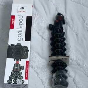 Phone holder for vlogging etc